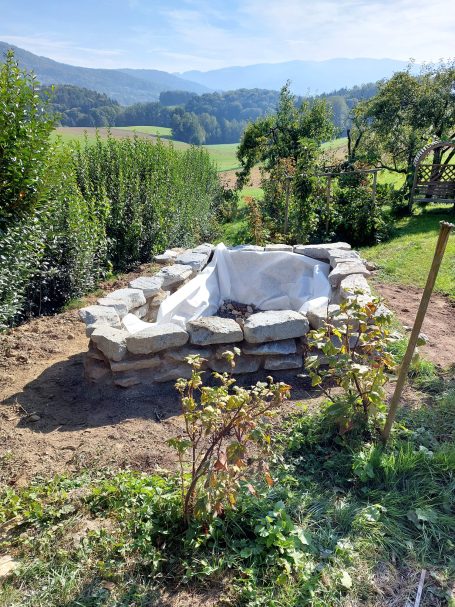 Granit Bruchstein Hochbeet Granit Hochbeete
